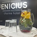 Fenicius Charme